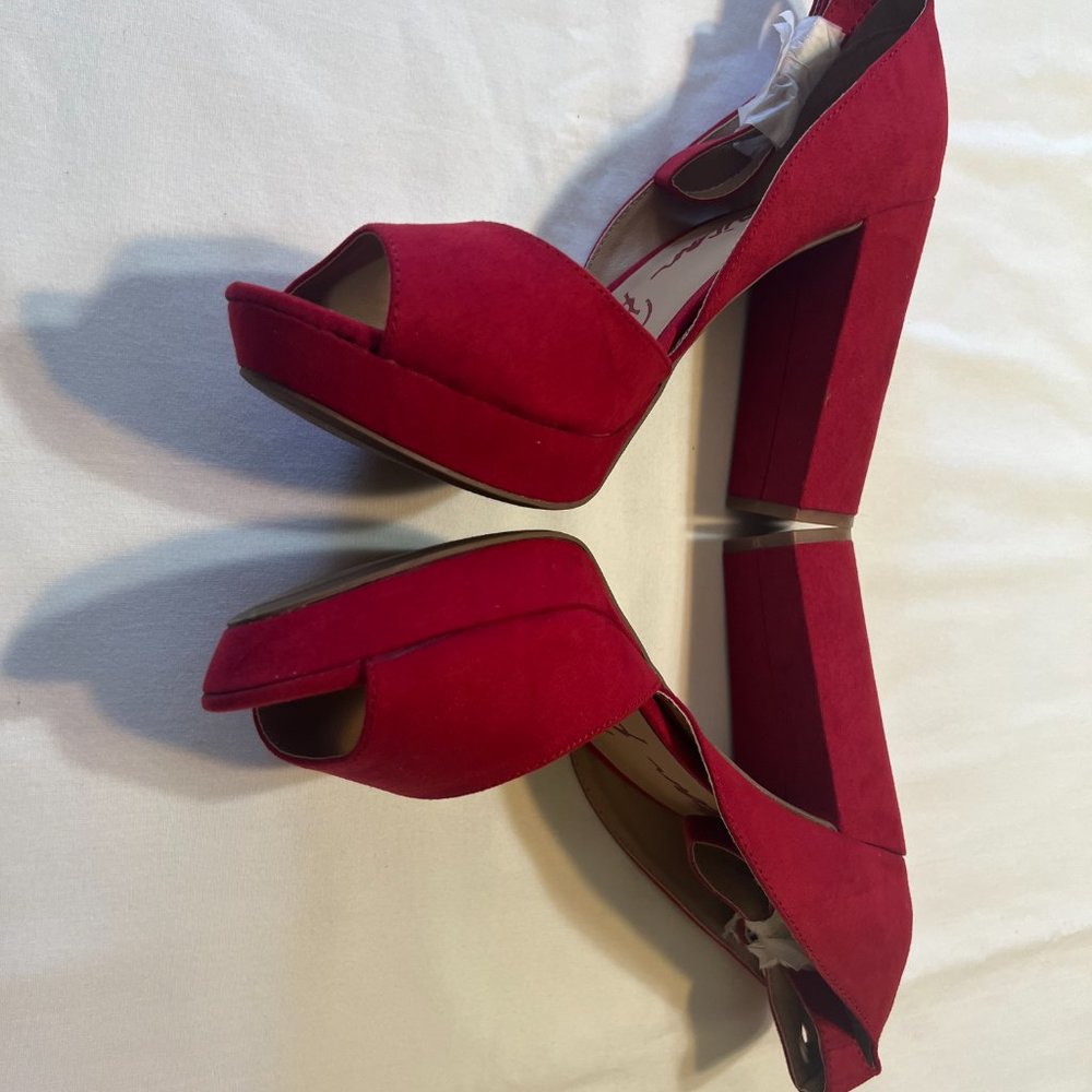 American Rag Peep Toe Ankle Strap Sandals Red – 10W